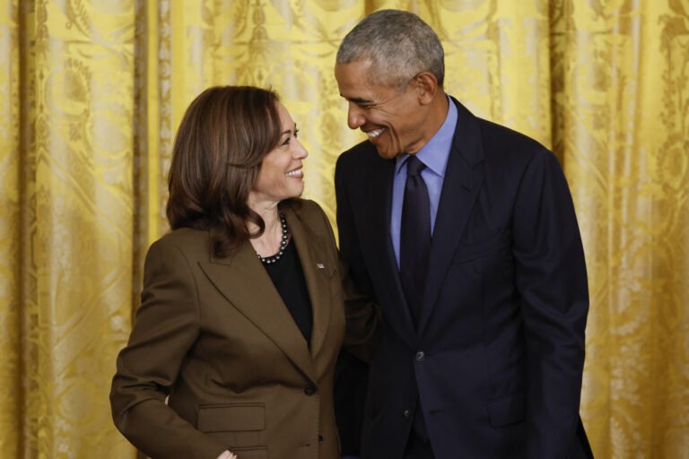 Az Obama-házaspár is támogatja Kamala Harrist