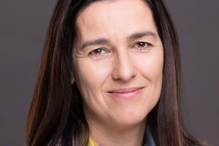 Leigazolta a második Orbán-kormány korábbi utazó nagykövetét, Orbán Anitát a Tisza Párt