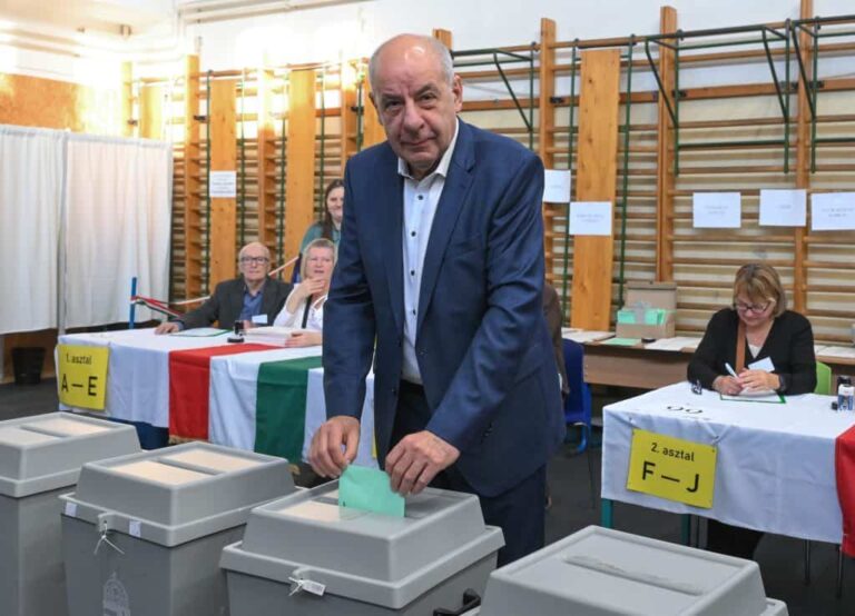 Megérkeztek a 9 órás részvételi adatok: jelentősen meghaladja a részvétel a 2022-es szintet